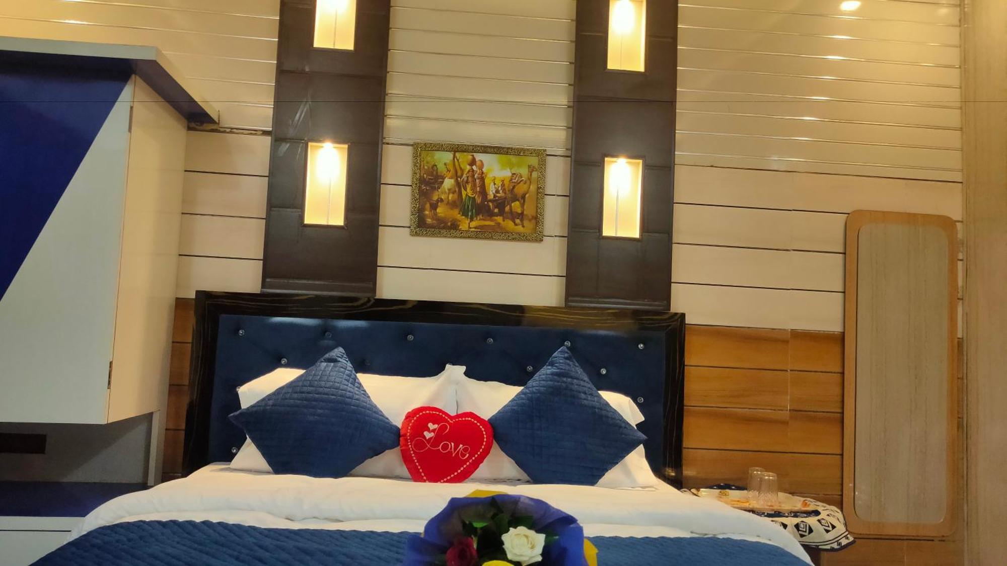 Sri Krishna Residency, Varanasi