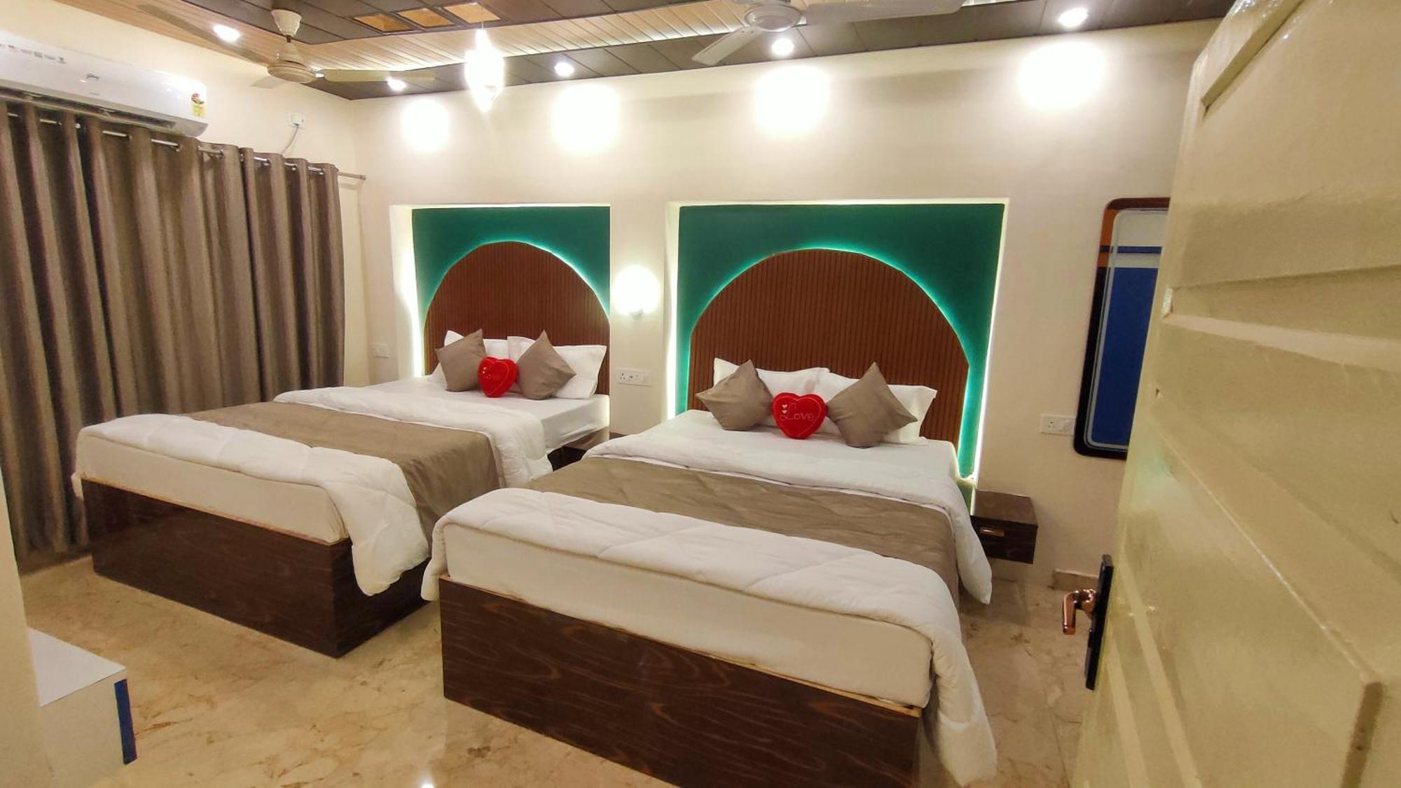 Sri Krishna Residency — Photos 1